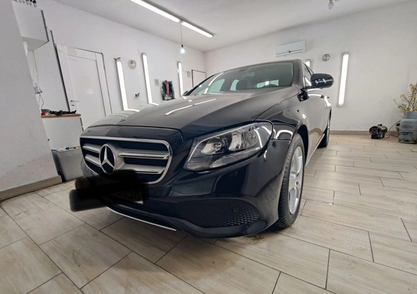 Mercedes-Benz Klasa E cena 83900 przebieg: 239709, rok produkcji 2016 z Krasnobród małe 781